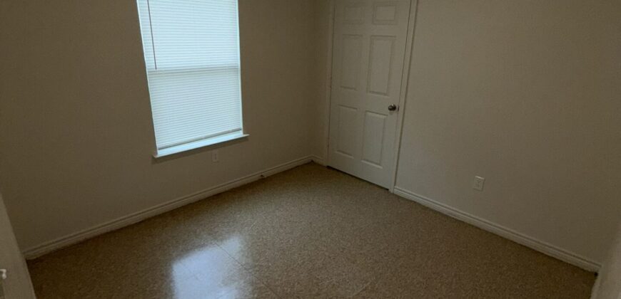 516 S. Knob Temple, Tx 76501