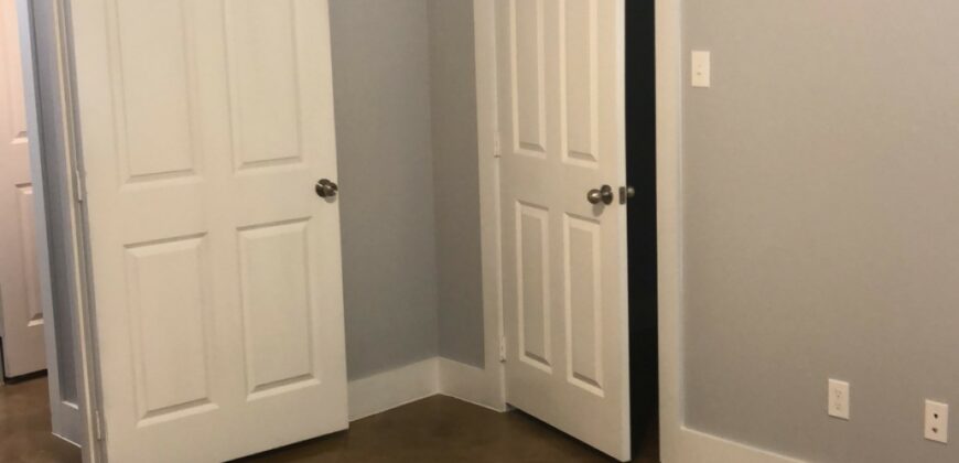 1321 (B) S. 39th Temple, TX 76504