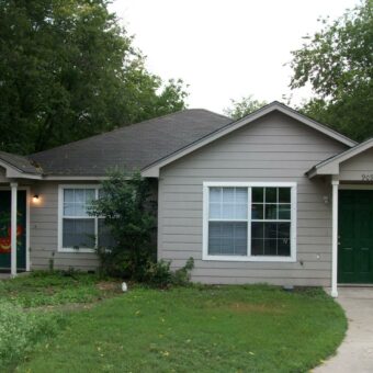 909 (A) E. Ave D. Temple, TX 76501 (6 Month Lease)- Section 8 Accepted