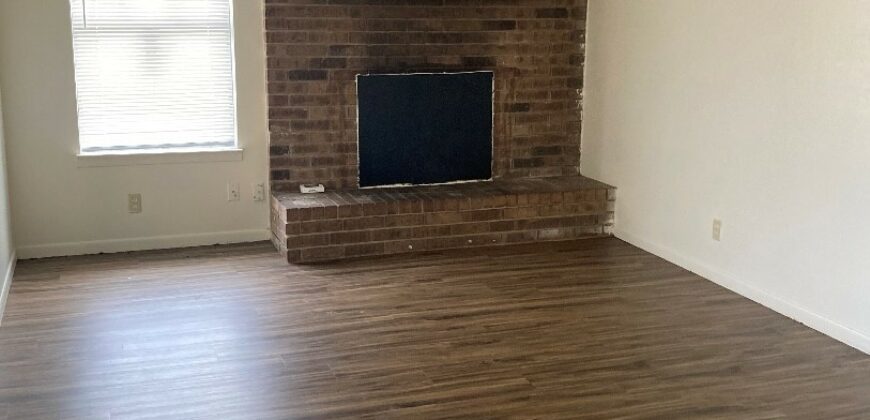 4504 (B) Calle Nogal Temple, TX 76502