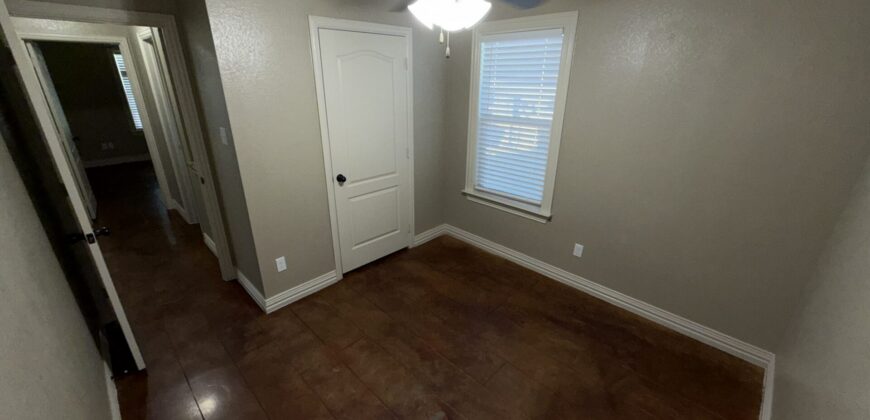 800 (B) Ferrara Circle Temple, TX 76502