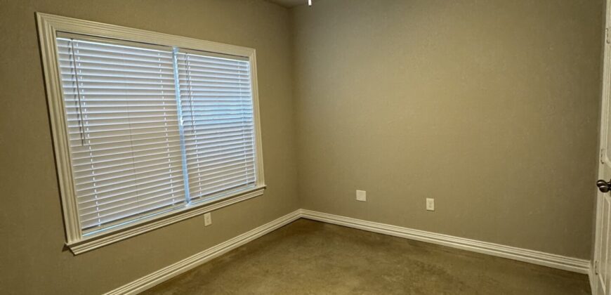2431 Briar Hollow Dr Temple, TX 76502