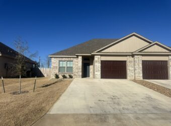 2438 Briar Hollow Dr Temple, TX 76502