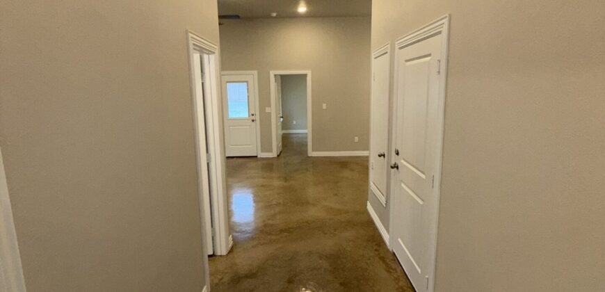 2430 Briar Hollow Dr Temple, TX 76502