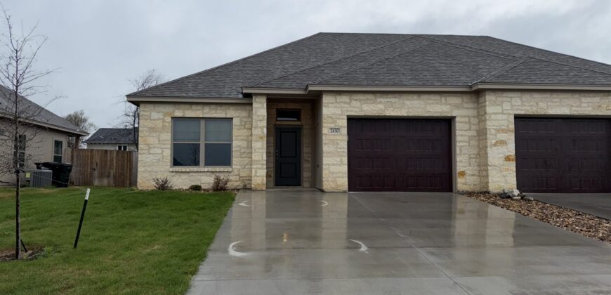 2430 Briar Hollow Dr Temple, TX 76502