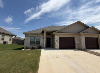 2319 Briar Hollow Dr Temple, TX 76502