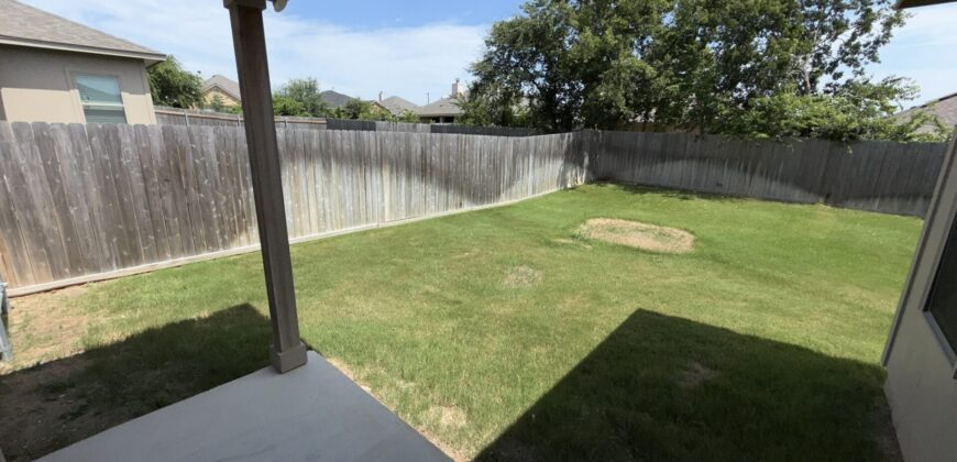 2435 Briar Hollow Dr Temple, TX 76502